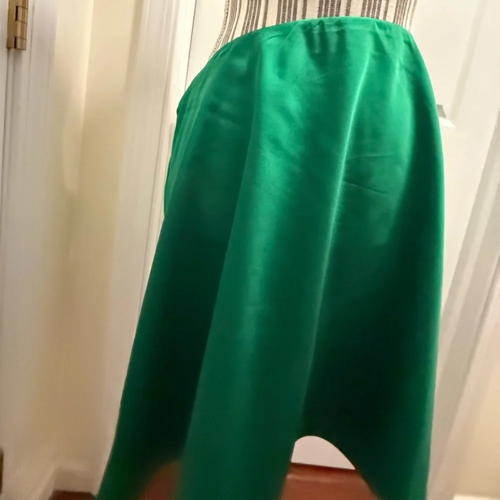 J Crew Green Satin Mini Skirt Women's Skirt Elastic Waist